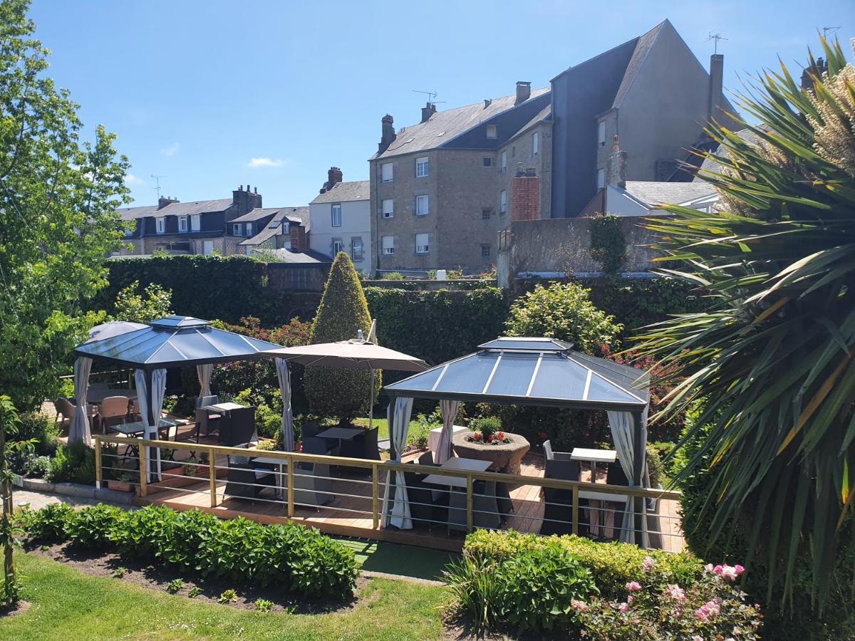 Hotel De La Croix D'Or อาวร็องช์ ภายนอก รูปภาพ